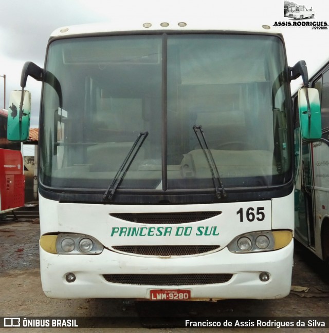 Empresa Expresso Princesa do Sul 165 na cidade de Teresina, Piauí, Brasil, por Francisco de Assis Rodrigues da Silva. Número da foto: #7396829.