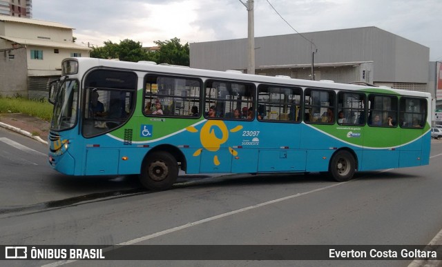 Viação Grande Vitória 23097 na cidade de Cariacica, Espírito Santo, Brasil, por Everton Costa Goltara. Número da foto: #7396380.