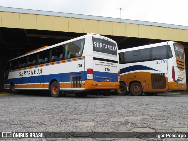 Viação Sertaneja 770 na cidade de Divinópolis, Minas Gerais, Brasil, por Igor Policarpo. ID da foto: 7400490.