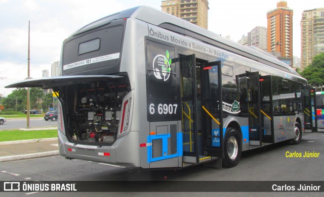 Transwolff Transportes e Turismo 6 6907 na cidade de São Paulo, São Paulo, Brasil, por Carlos Júnior. ID da foto: 7400852.