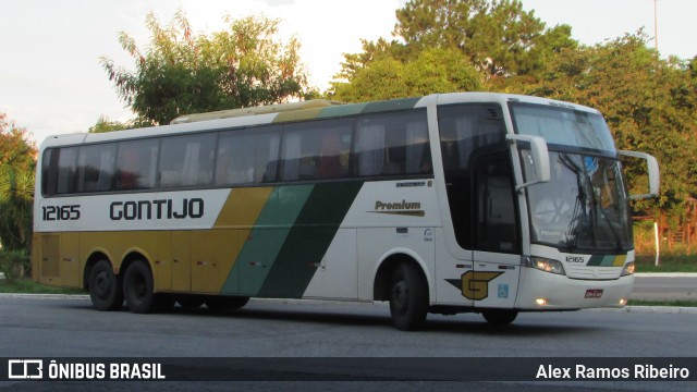 Empresa Gontijo de Transportes 12165 na cidade de Taubaté, São Paulo, Brasil, por Alex Ramos Ribeiro. ID da foto: 7400118.