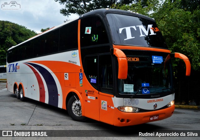 TM Tur 7500 na cidade de São Paulo, São Paulo, Brasil, por Rudnei Aparecido da Silva. Número da foto: #7399472.