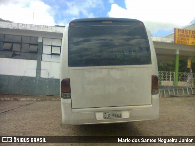 Ônibus Particulares 4 7175 na cidade de Piritiba, Bahia, Brasil, por Mario dos Santos Nogueira Junior. Número da foto: #7398959.
