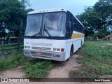 Ônibus Particulares 0113 na cidade de Arinos, Minas Gerais, Brasil, por José Vicente. Número da foto: #:id.