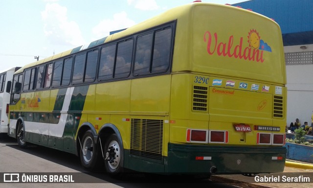 Valdani Turismo 3290 na cidade de Andirá, Paraná, Brasil, por Gabriel Serafim. Número da foto: #7403574.