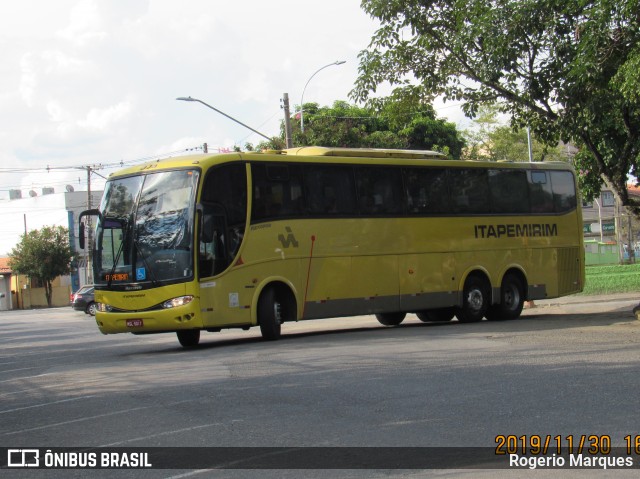Viação Itapemirim 5017 na cidade de São José dos Campos, São Paulo, Brasil, por Rogerio Marques. Número da foto: #7402183.