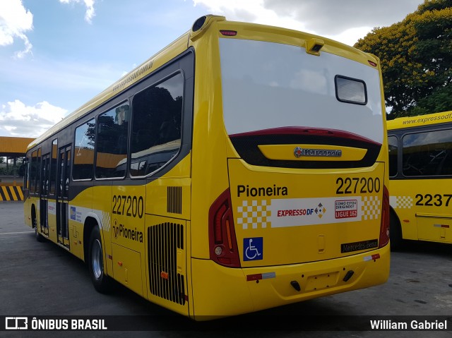 Viação Pioneira 227200 na cidade de Gama, Distrito Federal, Brasil, por William Gabriel. Número da foto: #7405214.