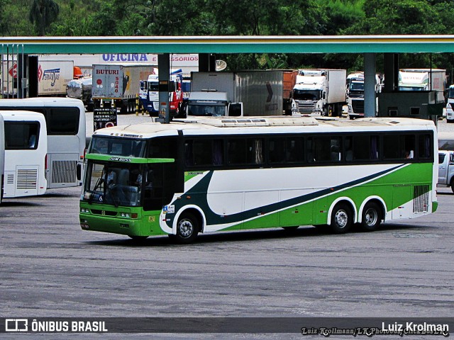 Ônibus Particulares 1823 na cidade de Juiz de Fora, Minas Gerais, Brasil, por Luiz Krolman. ID da foto: 7408524.