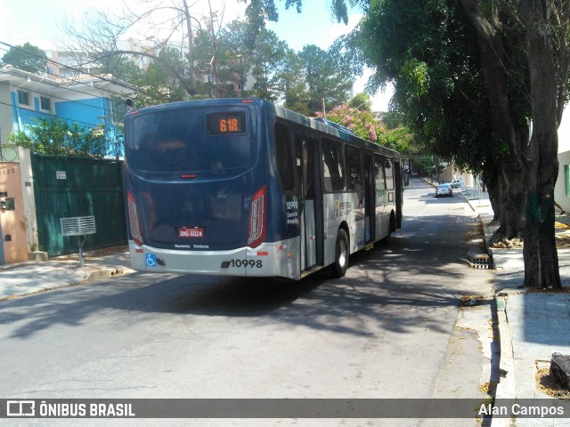 Viação Jardins 10998 na cidade de Belo Horizonte, Minas Gerais, Brasil, por Alan Campos. Número da foto: #7405253.