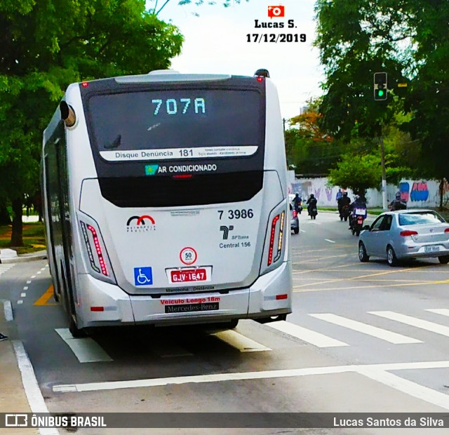 Viação Metrópole Paulista - Zona Sul 7 3986 na cidade de São Paulo, São Paulo, Brasil, por Lucas Santos da Silva. Número da foto: #7405702.