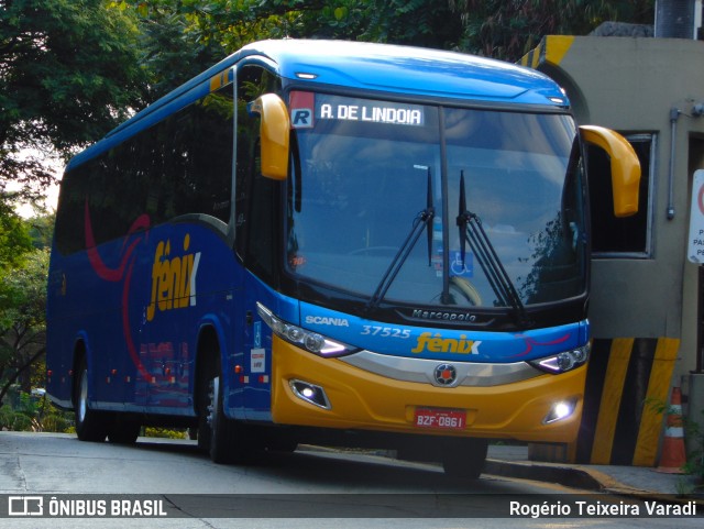 Rápido Expresso Fênix Viação 37525 na cidade de São Paulo, São Paulo, Brasil, por Rogério Teixeira Varadi. ID da foto: 7409712.