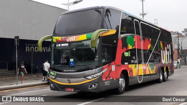 UTIL - União Transporte Interestadual de Luxo 11923 na cidade de Santos, São Paulo, Brasil, por Davi Cesar. Número da foto: #8242854.
