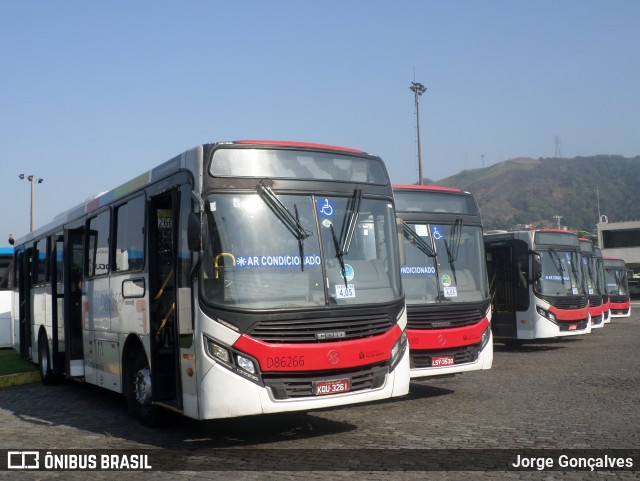 Auto Viação Jabour D86266 na cidade de Rio de Janeiro, Rio de Janeiro, Brasil, por Jorge Gonçalves. Número da foto: #8242541.