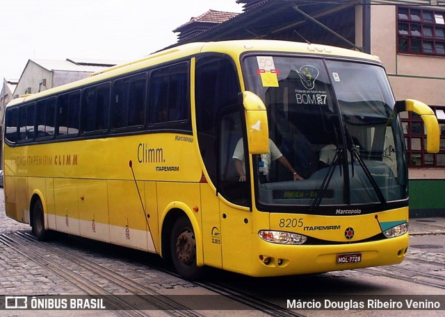 Viação Itapemirim 8205 na cidade de Rio de Janeiro, Rio de Janeiro, Brasil, por Márcio Douglas Ribeiro Venino. Número da foto: #8244630.