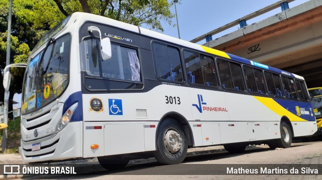 Viação Pinheiral 3013 na cidade de Volta Redonda, Rio de Janeiro, Brasil, por Matheus Martins da Silva. ID da foto: 8265812.