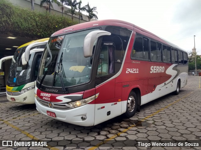 Viação Serro 24211 na cidade de Belo Horizonte, Minas Gerais, Brasil, por Tiago Wenceslau de Souza. Número da foto: #8270138.