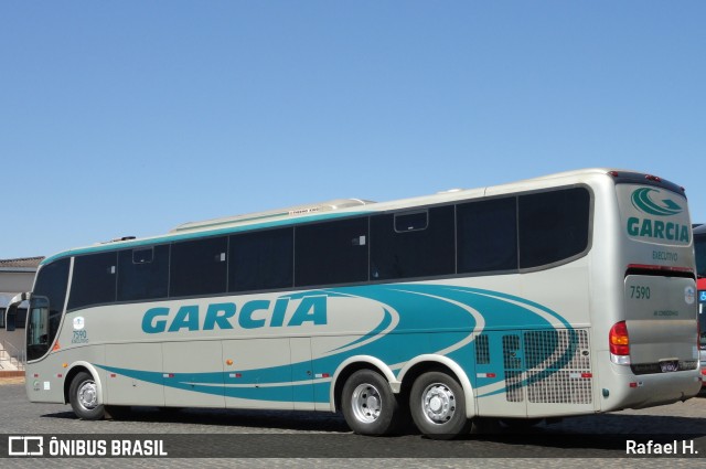 Viação Garcia 7590 na cidade de Londrina, Paraná, Brasil, por Rafael H.. Número da foto: #8273352.