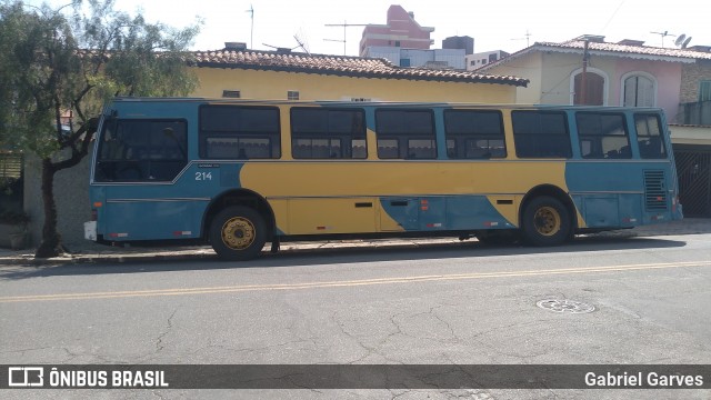 Ônibus Particulares 214 na cidade de São Bernardo do Campo, São Paulo, Brasil, por Gabriel Garves. ID da foto: 8272903.