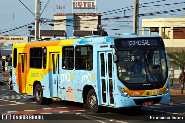 TCGL - Transportes Coletivos Grande Londrina 4553 na cidade de Londrina, Paraná, Brasil, por Francisco Ivano. ID da foto: 8273485.