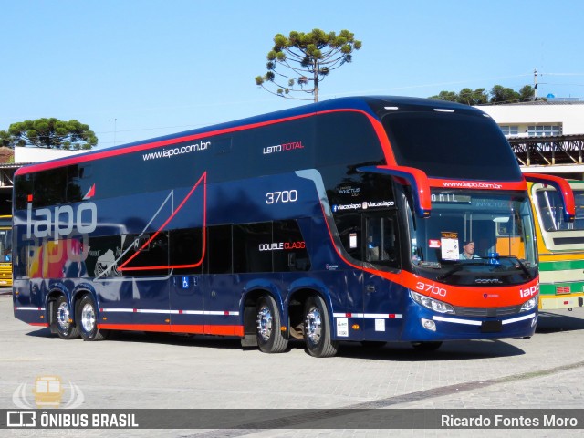Viação Santana Iapó 3700 na cidade de Curitiba, Paraná, Brasil, por Ricardo Fontes Moro. Número da foto: #8274322.