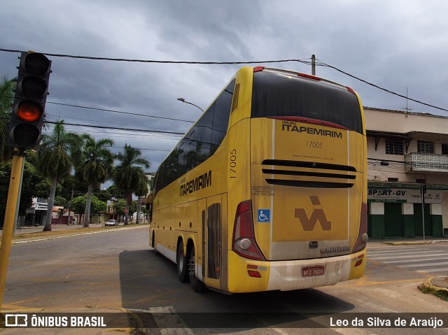 Viação Itapemirim 17005 na cidade de Governador Valadares, Minas Gerais, Brasil, por Leo da Silva de Araújo. ID da foto: 8272594.