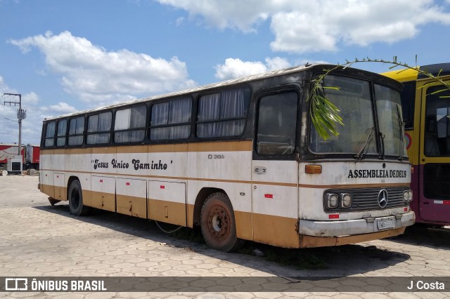 Ônibus Particulares 6618 na cidade de Irituia, Pará, Brasil, por J Costa. ID da foto: 8276769.