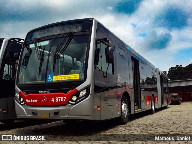 Express Transportes Urbanos Ltda 4 8707 na cidade de São Paulo, São Paulo, Brasil, por Matheus  Daniel. Número da foto: #8283746.