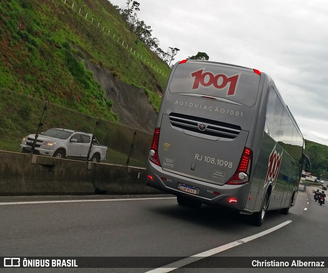 Auto Viação 1001 RJ 108.1098 na cidade de Rio Bonito, Rio de Janeiro, Brasil, por Christiano Albernaz. ID da foto: 8286016.