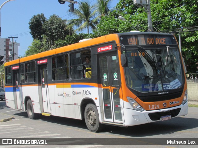 Cidade Alta Transportes 1.024 na cidade de Olinda, Pernambuco, Brasil, por Matheus Lex. Número da foto: #8288645.