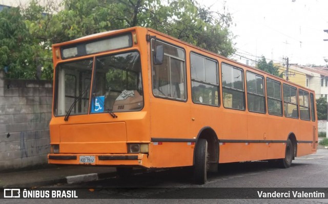 Ônibus Particulares SN na cidade de Diadema, São Paulo, Brasil, por Vanderci Valentim. ID da foto: 8287489.