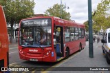 Metroline DES793 na cidade de Hertfordshire, Inglaterra, por Donald Hudson. Número da foto: #8287503.