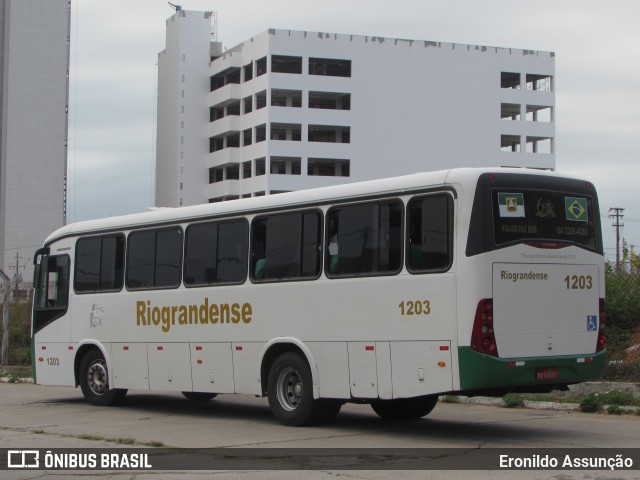 Viação Riograndense 1203 na cidade de Natal, Rio Grande do Norte, Brasil, por Eronildo Assunção. Número da foto: #8291036.