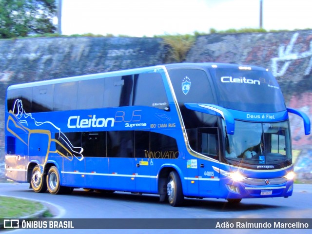 Cleiton Bus Executive 44005 na cidade de Belo Horizonte, Minas Gerais, Brasil, por Adão Raimundo Marcelino. ID da foto: 8290756.