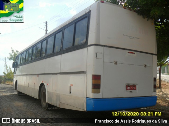 Mendes Tur 9134 na cidade de Teresina, Piauí, Brasil, por Francisco de Assis Rodrigues da Silva. Número da foto: #8293595.