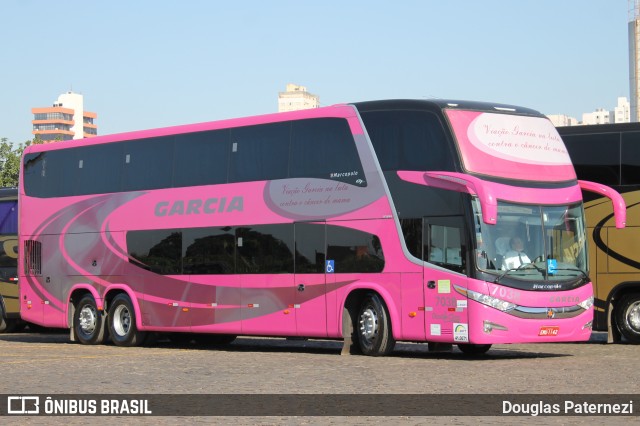 Viação Garcia 7038 na cidade de Londrina, Paraná, Brasil, por Douglas Paternezi. Número da foto: #8292377.