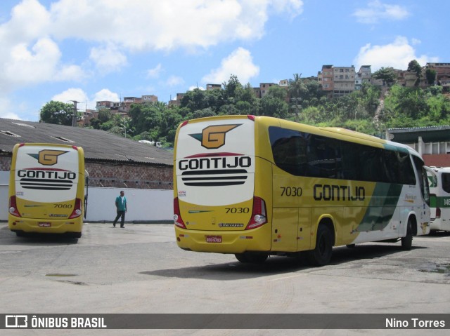 Empresa Gontijo de Transportes 7030 na cidade de Salvador, Bahia, Brasil, por Nino Torres. ID da foto: 8292835.