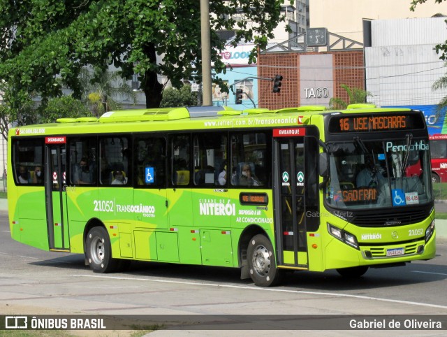 Viação Pendotiba 2.1.052 na cidade de Niterói, Rio de Janeiro, Brasil, por Gabriel de Oliveira. ID da foto: 8295941.