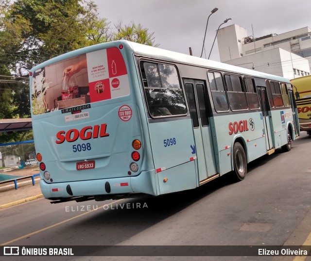 SOGIL - Sociedade de Ônibus Gigante Ltda. 5098 na cidade de Gravataí, Rio Grande do Sul, Brasil, por Elizeu Oliveira. Número da foto: #8299848.