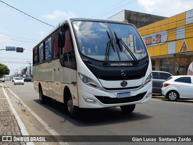 Ônibus Particulares QtF9C98 na cidade de Ji-Paraná, Rondônia, Brasil, por Gian Lucas  Santana Zardo. ID da foto: 8303585.