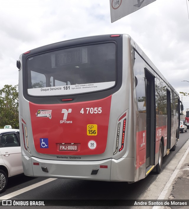 Pêssego Transportes 4 7055 na cidade de São Paulo, São Paulo, Brasil, por Andre Santos de Moraes. ID da foto: 8302866.