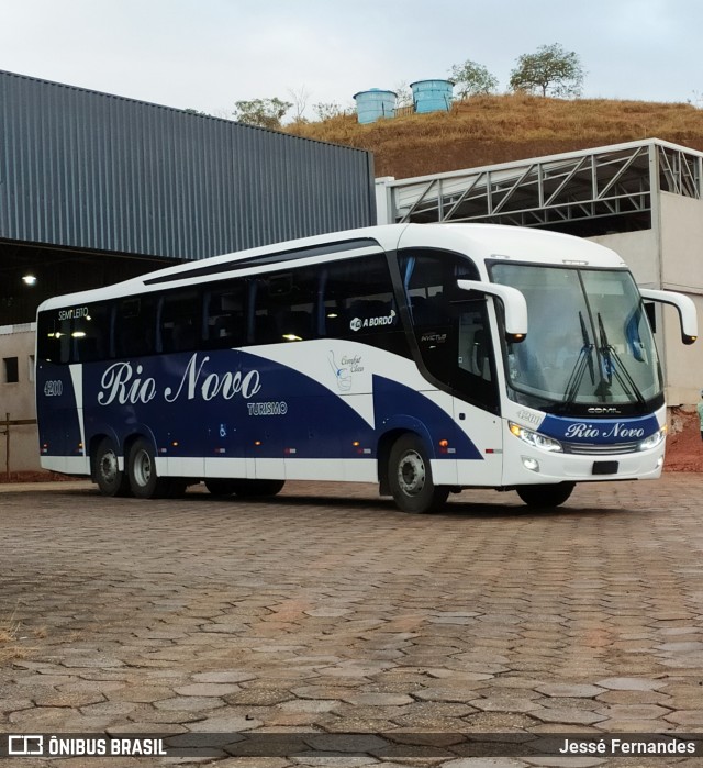 Rio Novo Turismo 4200 na cidade de Ubá, Minas Gerais, Brasil, por Jessé Fernandes. ID da foto: 8303975.