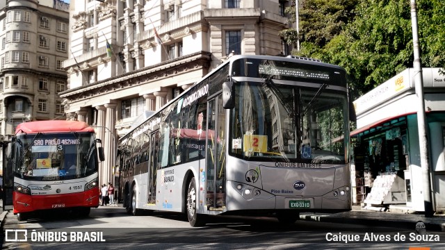 Viação Gato Preto 8 2005 na cidade de São Paulo, São Paulo, Brasil, por Caique Alves de Souza. Número da foto: #8306698.