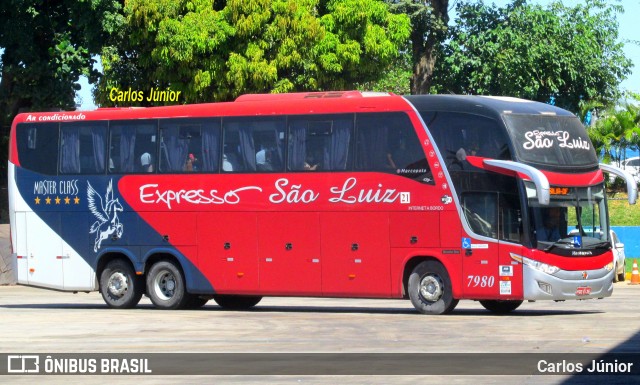 Expresso São Luiz 7980 na cidade de Goiânia, Goiás, Brasil, por Carlos Júnior. Número da foto: #8305690.