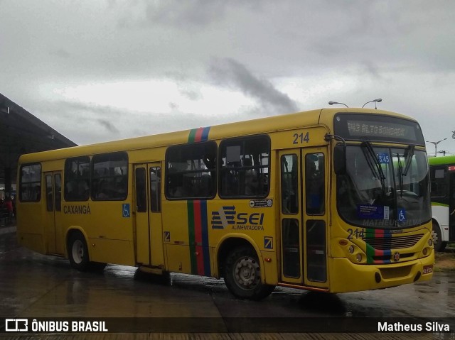 Rodoviária Caxangá 214 na cidade de Olinda, Pernambuco, Brasil, por Matheus Silva. Número da foto: #8305227.