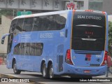 Real Expresso 11902 na cidade de Rio de Janeiro, Rio de Janeiro, Brasil, por Lucas Adriano Bernardino. Número da foto: #:id.