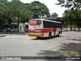 Autodiesel 11056 na cidade de Rio de Janeiro, Rio de Janeiro, Brasil, por Zé Ricardo Reis. Número da foto: #:id.