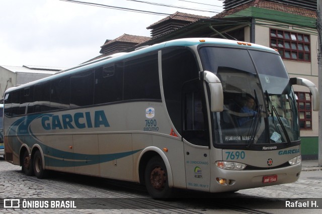 Viação Garcia 7690 na cidade de Rio de Janeiro, Rio de Janeiro, Brasil, por Rafael H.. ID da foto: 8306793.