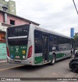 Via Sudeste Transportes S.A. 5 2071 na cidade de São Paulo, São Paulo, Brasil, por Andre Santos de Moraes. ID da foto: :id.