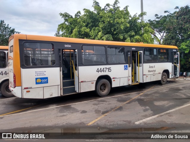 Auto Viação Marechal Brasília 444715 na cidade de Ceilândia, Distrito Federal, Brasil, por Adilson de Sousa. ID da foto: 8314933.