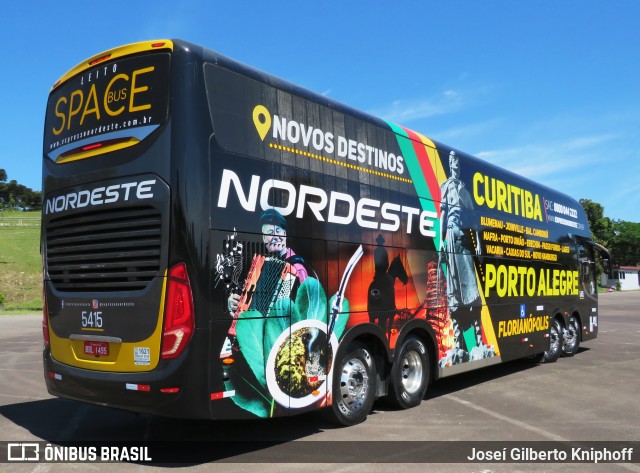 Expresso Nordeste 5415 na cidade de Caxias do Sul, Rio Grande do Sul, Brasil, por Joseí Gilberto Kniphoff. Número da foto: #8318180.
